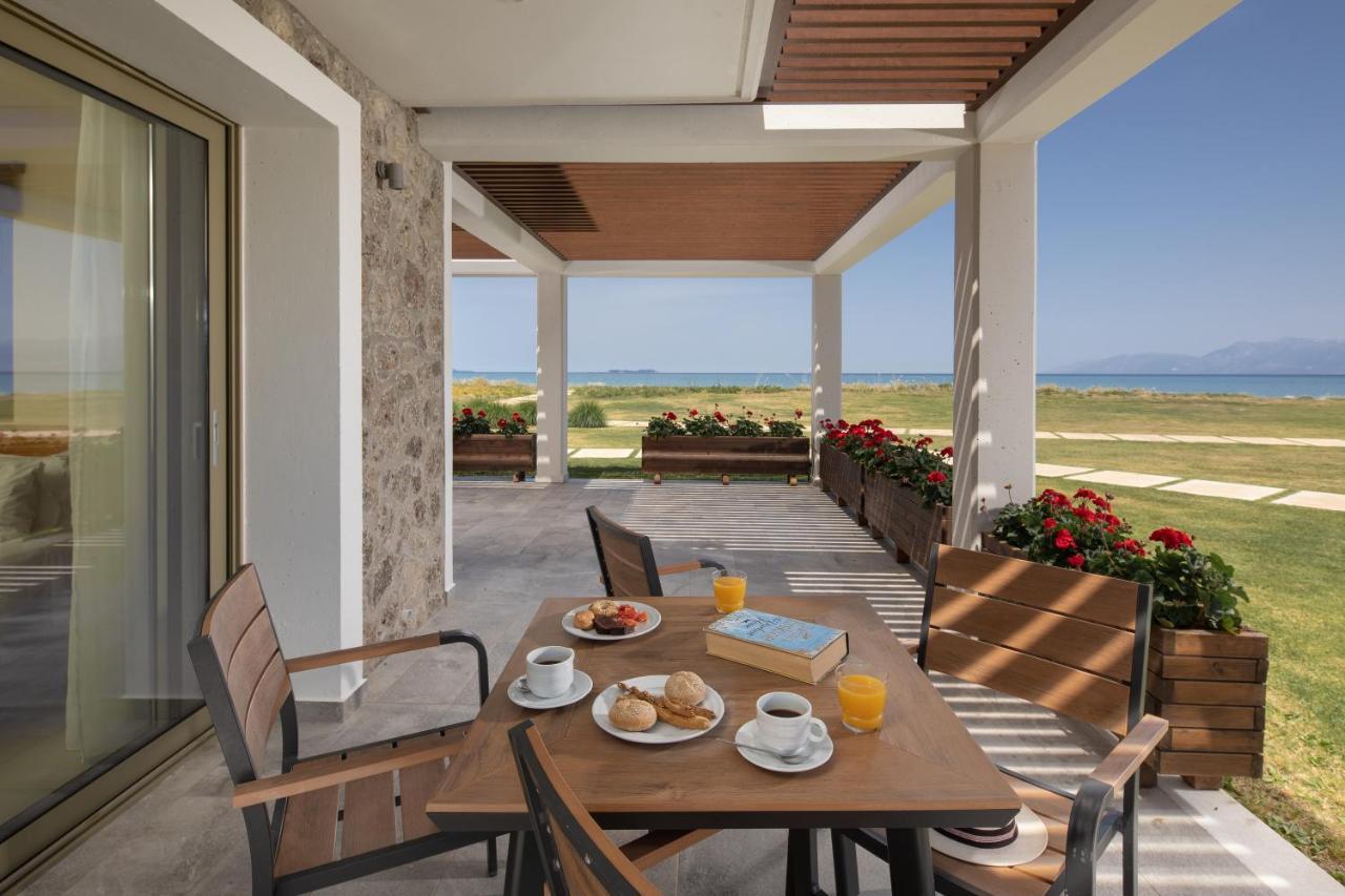 Thalassa Suites Almiros Beach Habitación foto